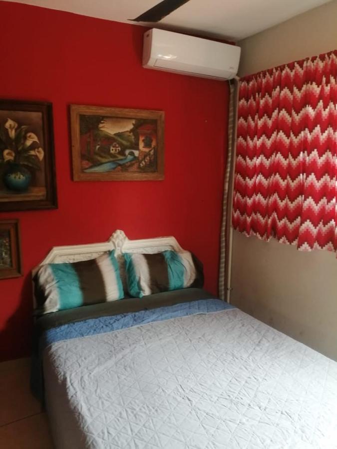 Hotel Puerto Viejo Mazatlán Buitenkant foto